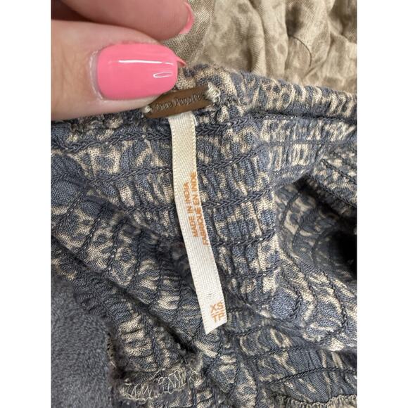 Free People Boho Smocked Wide-Leg Jumpsuit XS Blue Beige Floral Tie Straps - Picture 8 of 11